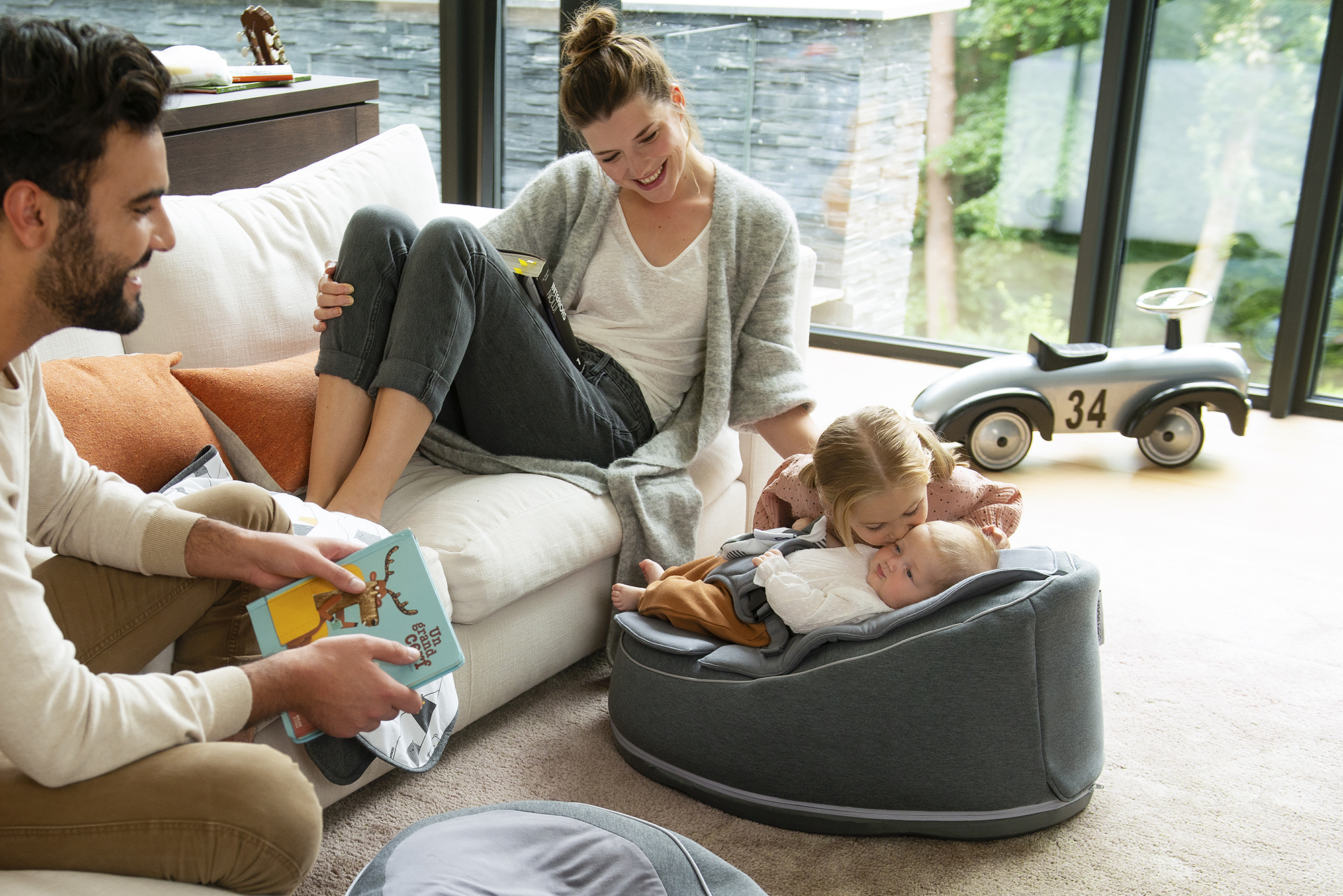 DOOMOO SWING BEAN BAG! Nothing rocks like the doomoo Seat'n Swing